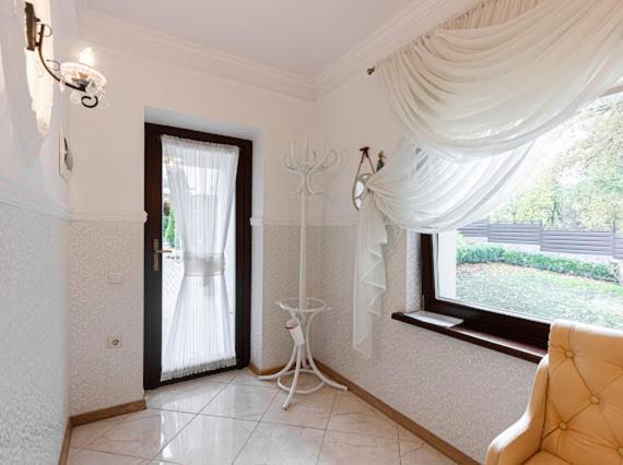 House In Lviv Villa Exterior foto